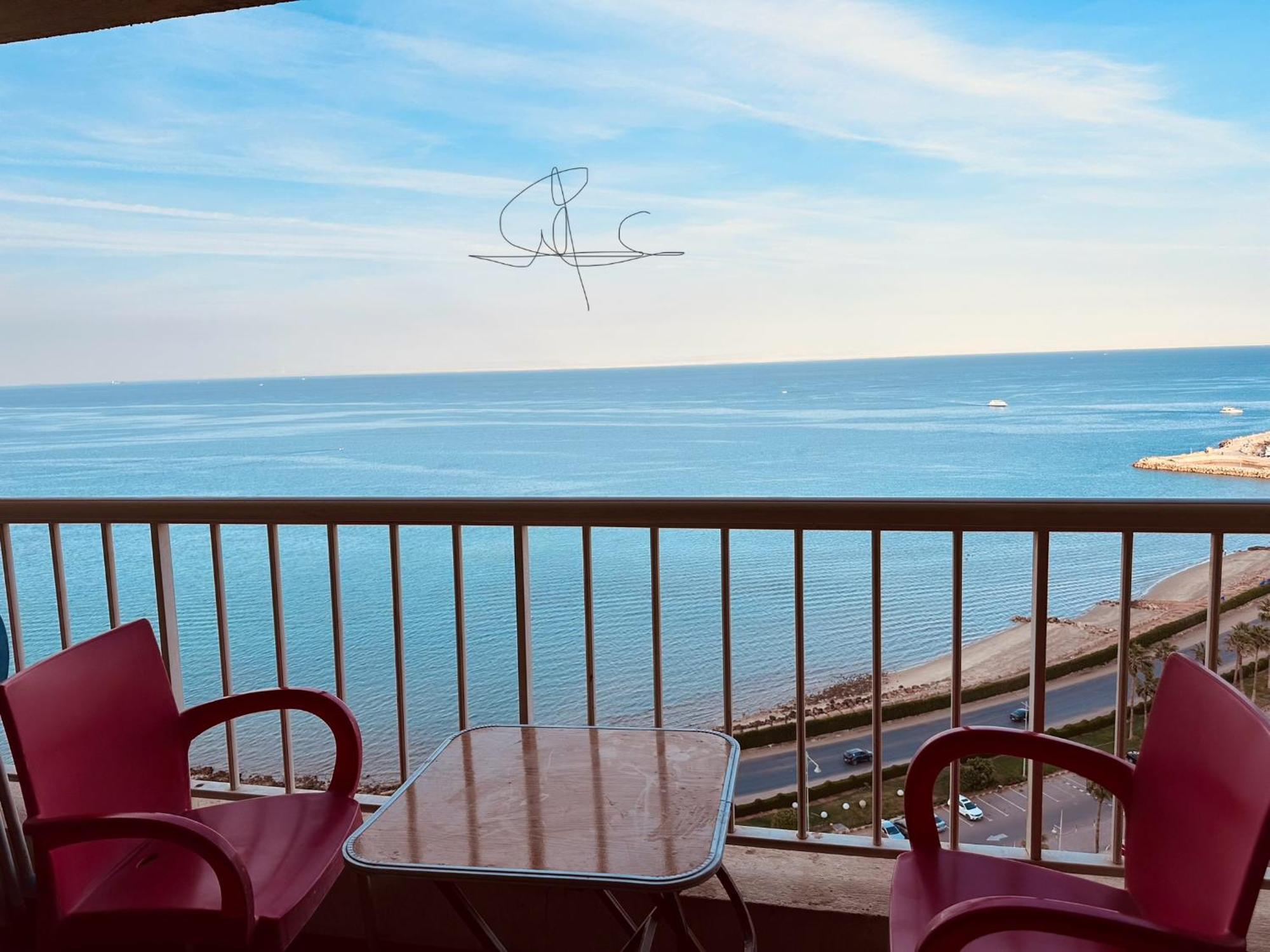 Chalet In Porto Sokhna Beach Resort Ain Sukhna Exterior photo